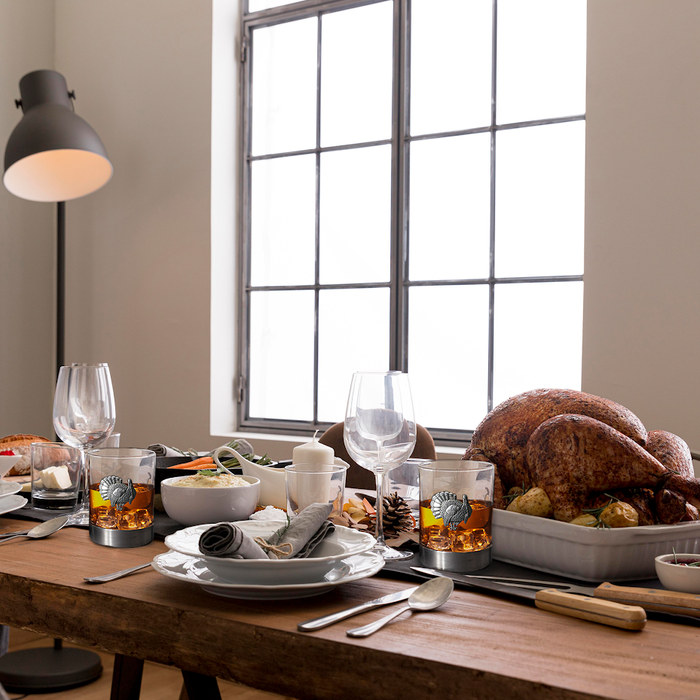 The Wine Savant Turkey Whiskey Glasses Set of 2, Old Fashioned Whiskey, Rum, Brandy, Scotch Glasses, Elegant Badge, Thanksgiving 11 OZ, Gifts for Men, Women, Pheasant Quail Hunting Gifts Glass