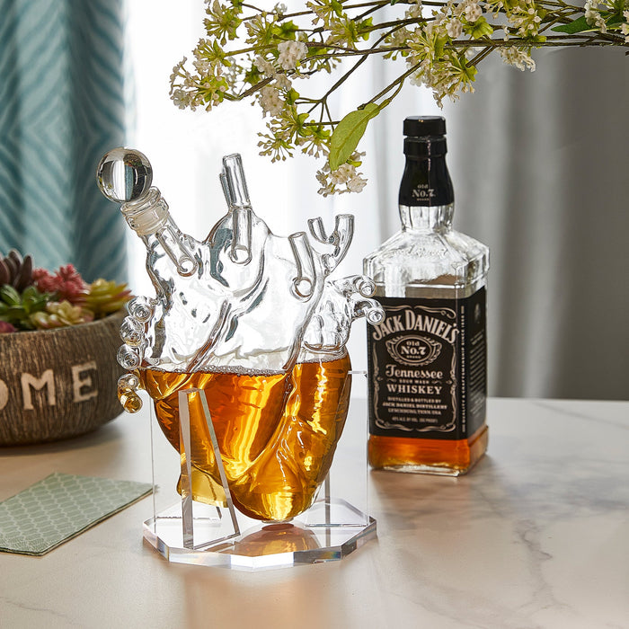 Heart Decanter Whiskey & Wine Decanter Set By The Wine Savant, Organ Aerator, Funny Gift for that Someone You Love! Gift For Doctors, Cardiothoracic Surgeons, Nurse, Pre-Med, Adults (750 ML)
