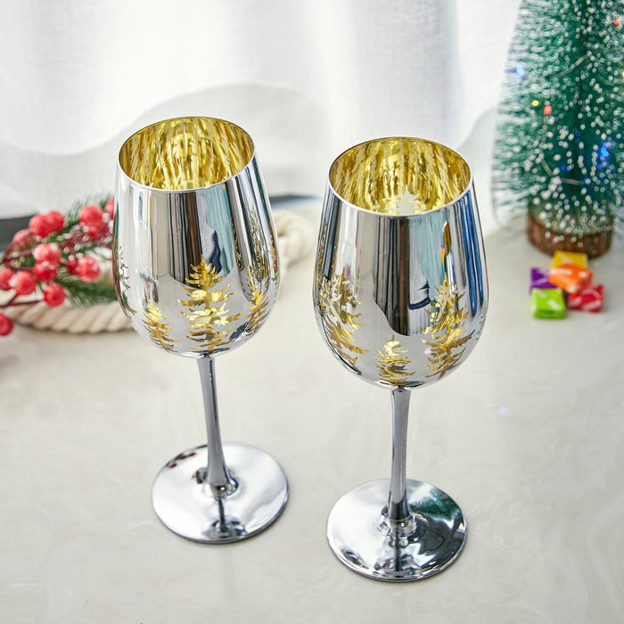 Crystal Christmas Tree Stemmed Wine & Water Glasses - Set of 2 - Holiday Themed Vibrant Gold Etched Winter Snow Wonderland Frosted Glass, Perfect For Seasonal Parties, Gifts for Him & Her Trees Décor