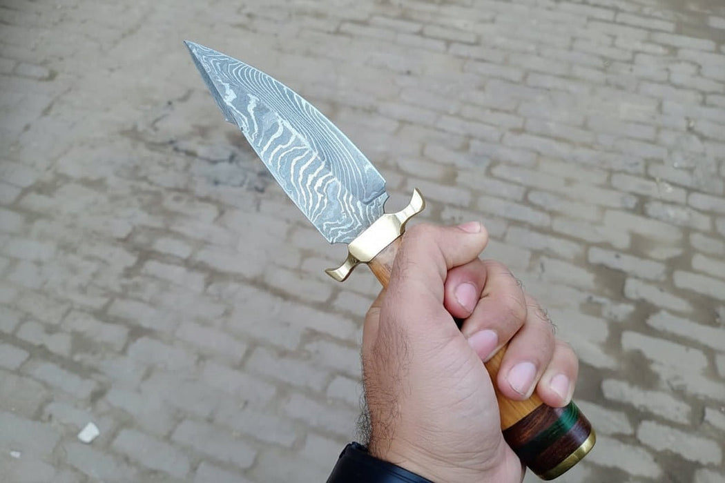 10” Damascus steel Hunting Knife with Olive wood handle