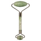 Daily Concepts Revitalizing Jade Roller for Face and Neck
