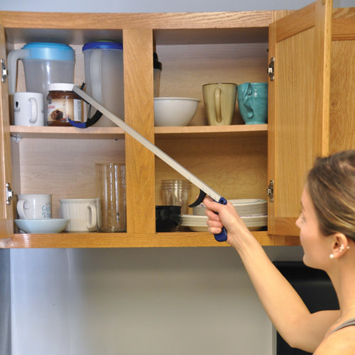 Lightweight 32-Inch Reacher Grabber Tool with Magnetic Tip for Seniors & Limited Mobility