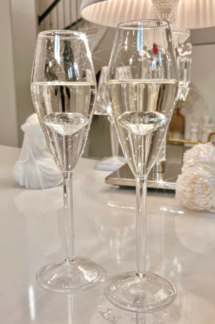 Champagne Flute Glassware | Set of 2, 7.8 OZ | Diamond Stemmed Glass, Gift for Her