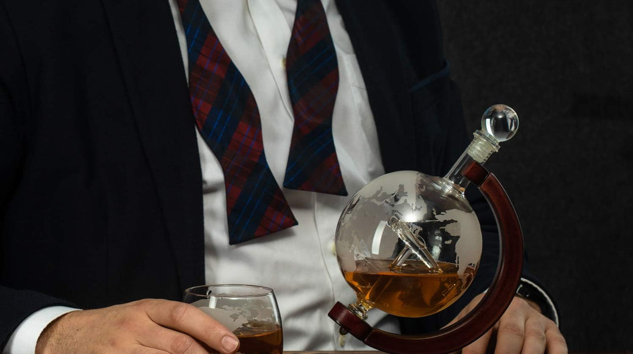 Etched World Decanter Whiskey Globe - Antique Airplane The Wine Savant 850ml, Whiskey Stones and 2 World Map 10 oz Glasses, Pilot Gift Clear