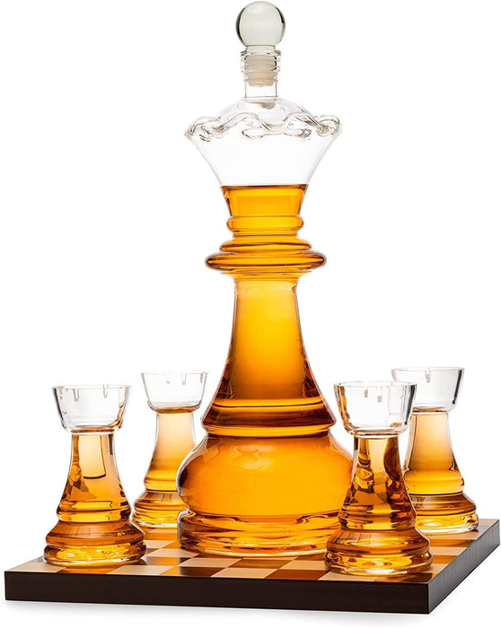 New Chess Decanter Set by The Wine Savant - Queen Chess Decanter 750ml 12" H With 4 Rook Shot Glasses 4oz - Queen's Gambit, Chess Player Gifts, Whiskey, Wine Lovers Gifts for Dad…