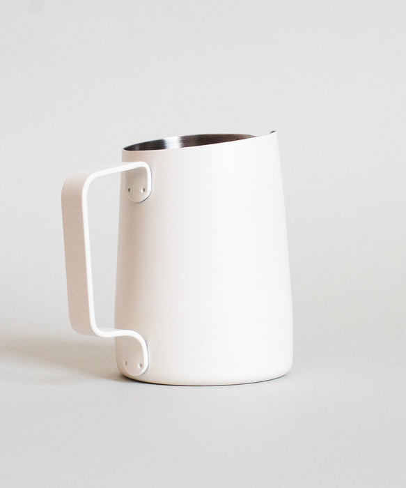 15oz Latte Art Pitcher with Narrow Spout in Matte White