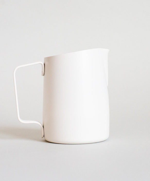 15oz Latte Art Pitcher with Narrow Spout in Matte White