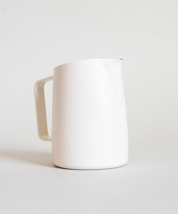 15oz Latte Art Pitcher with Narrow Spout in Matte White