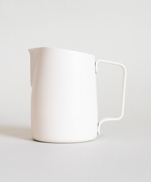 15oz Latte Art Pitcher with Narrow Spout in Matte White