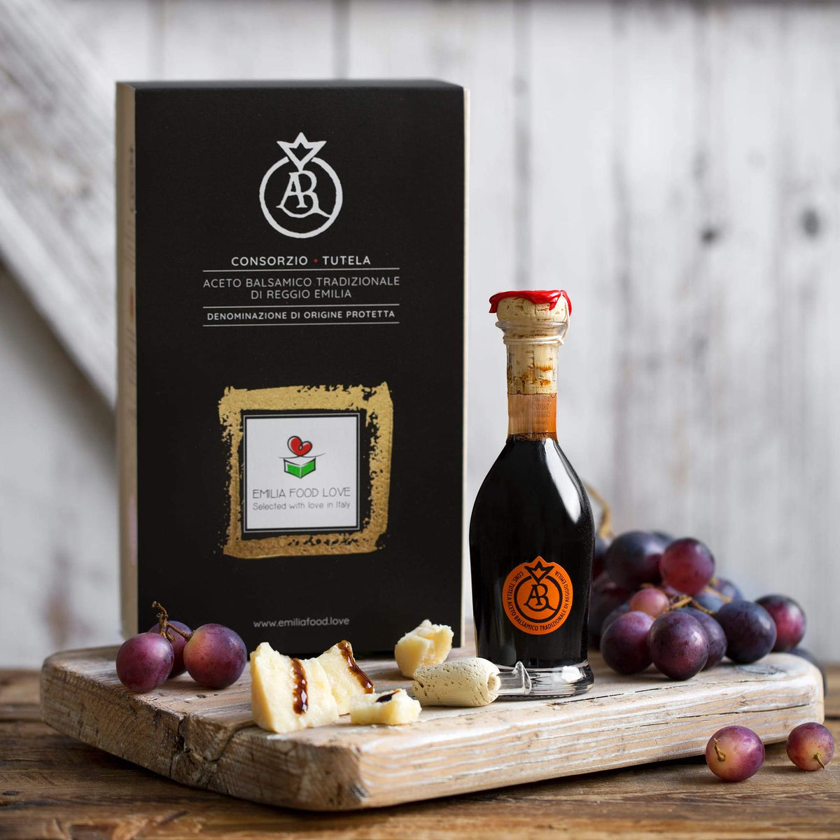 Traditional DOP Balsamic Vinegar of Reggio Emilia Lobster Stamp (12 ye ...