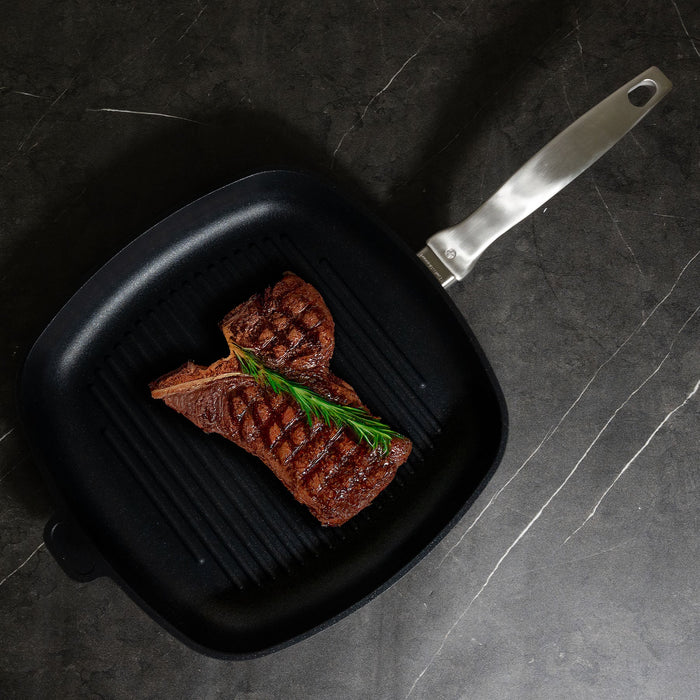 CXD DOU Ceramic Nonstick Square Grill Pan - 11" x 11" (28 cm x 28 cm)