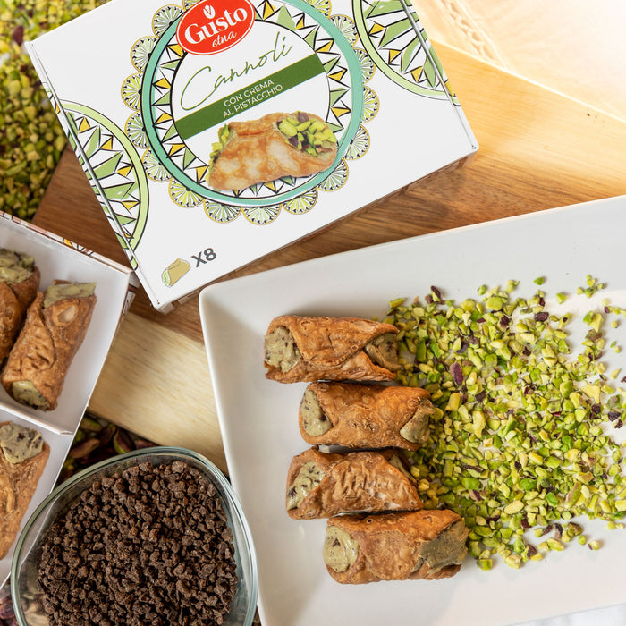 SALE! Gusto Etna, Sicilian 8 pcs Cannoli filled with Pistachio Cream Gift Box Exp. Date: 02/08/2026