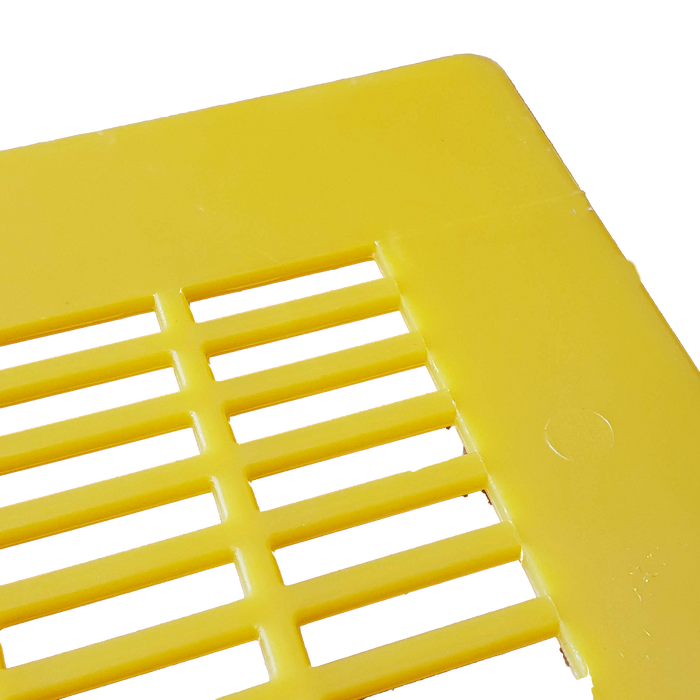 Clearance - Plastic Queen Excluder