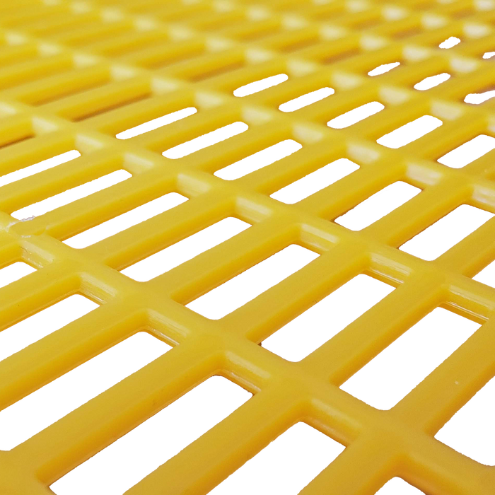 Clearance - Plastic Queen Excluder