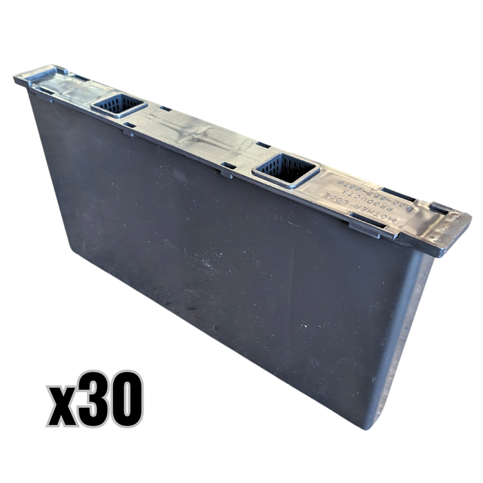 Deep Internal Frame Feeder with Ladders