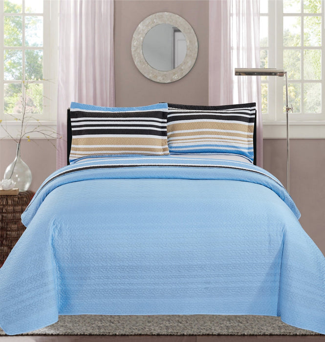 Premius France Stripe Printed Reversible Quilt Set, Blue