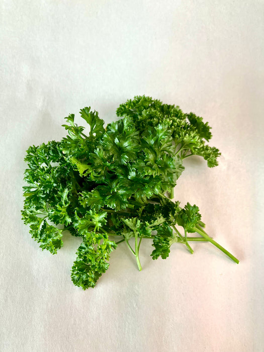 Curly Parsley | Suzuki Farm | 0.05 lb