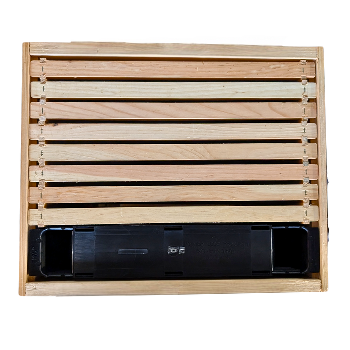 Medium Internal Frame Feeder with Ladders