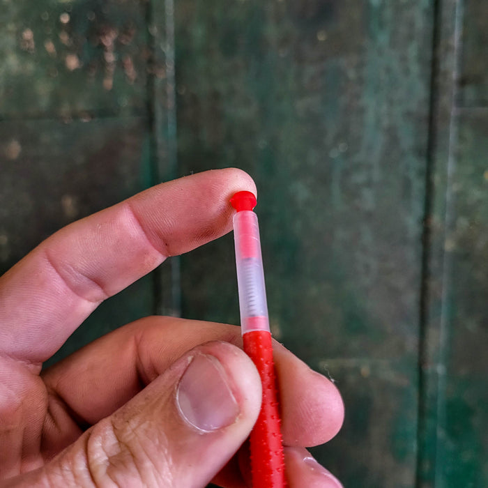 Plastic Grafting Tool With Plastic Pusher