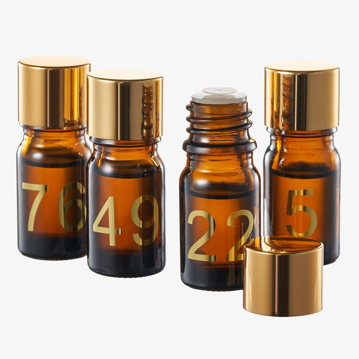 Sommelier Wine Aroma Kit - The Nosing Kit by The Wine Savant - Master Connoisseur Smelling Kit to Train Your Nose - 80 Fragrance Training Kit for Wine Lovers, Wine Game Gifts for Holiday, Him, Her