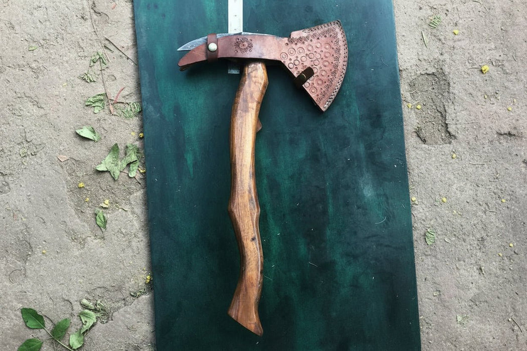 Camping Axe Damascus Steel 20 Inch Rosewood Handle with Leather Sheath