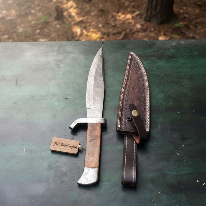 Classic Jim Bowie Style Damascus Steel Bowie Knife – Clip Point Blade with Walnut Wood Handle | JW SteelCrafts