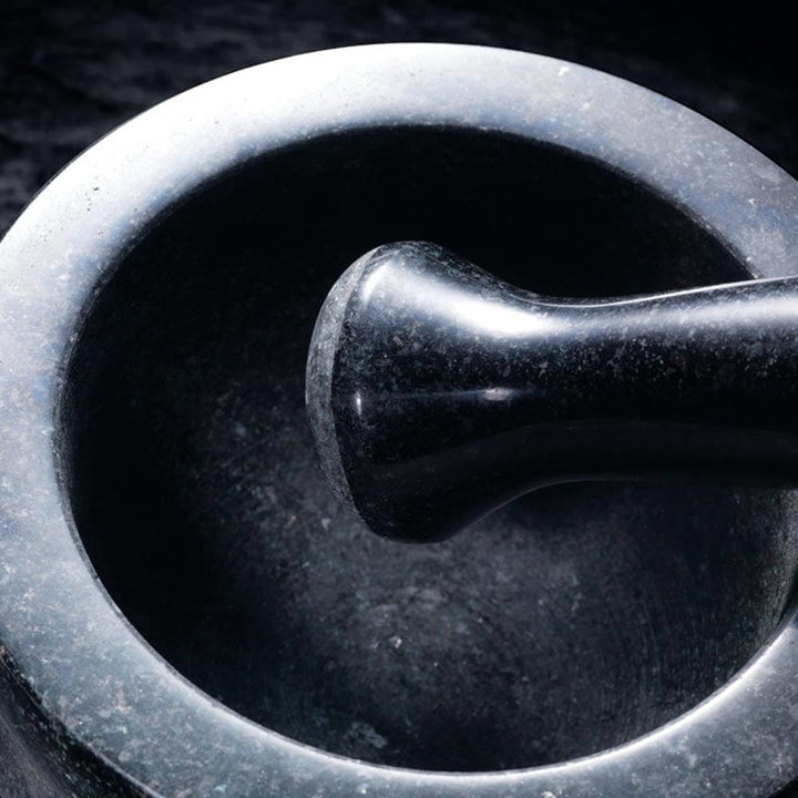 Worcester Granite Pestle & Mortar - Thumbnail 3