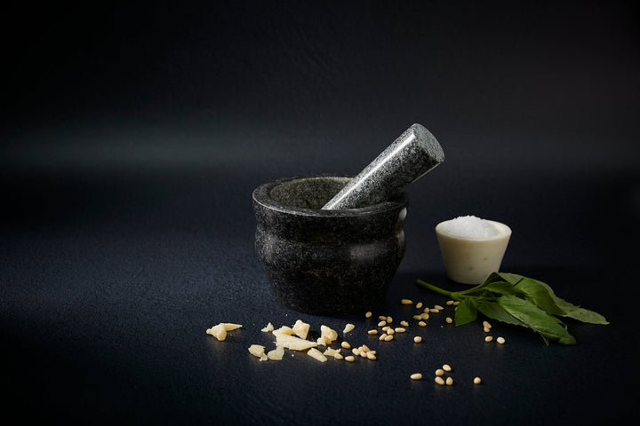 Worcester Granite Pestle & Mortar - Thumbnail 3