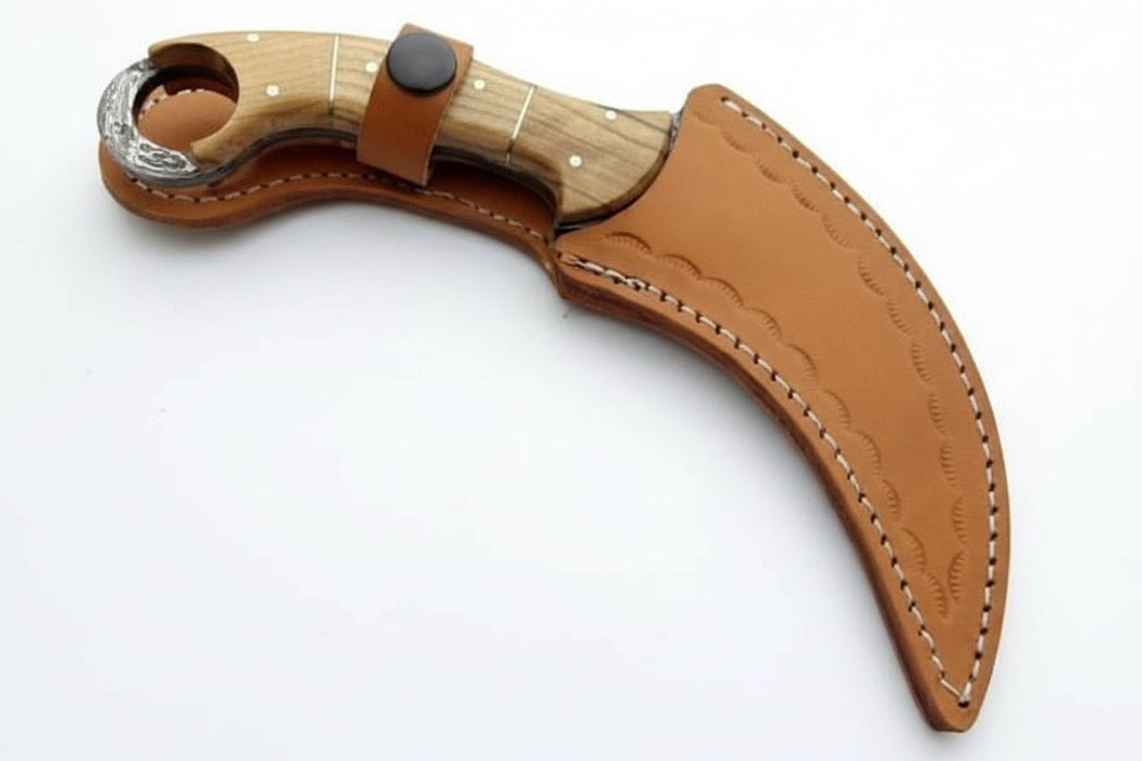 Custom Handmade Damascus Steel  Full Tang Karambit Knife
