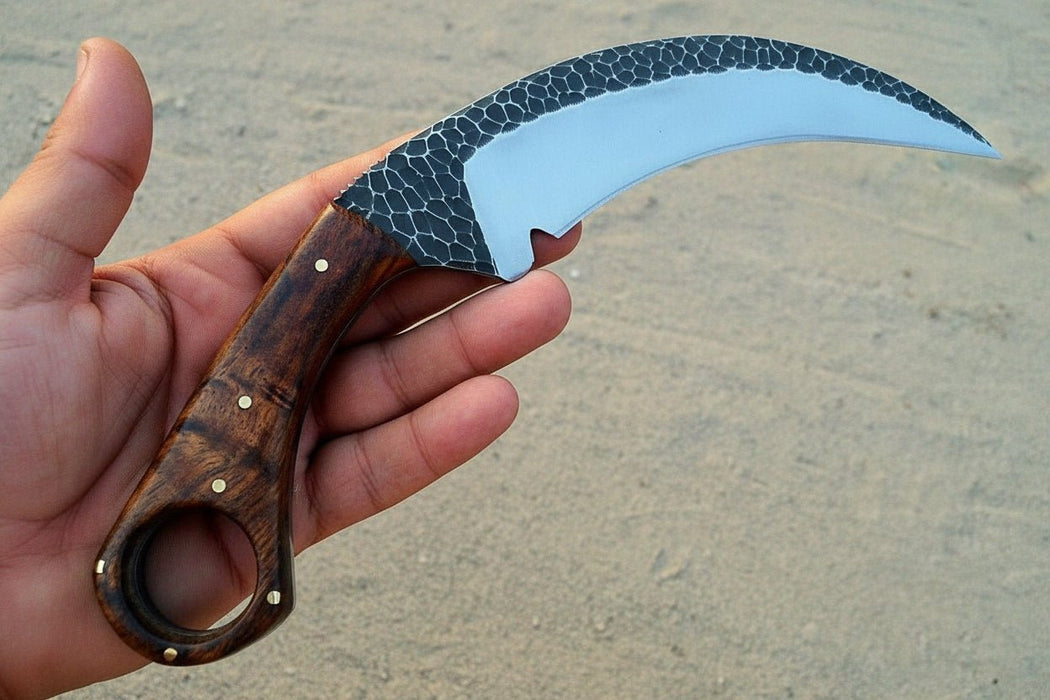 Custom Handmade  Karambit knife/fighting knife
