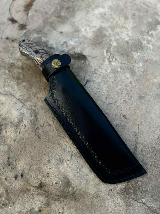 Damascus Hunting Knife with Grey Pinecone Handle | Full Tang + Black Leather Sheath