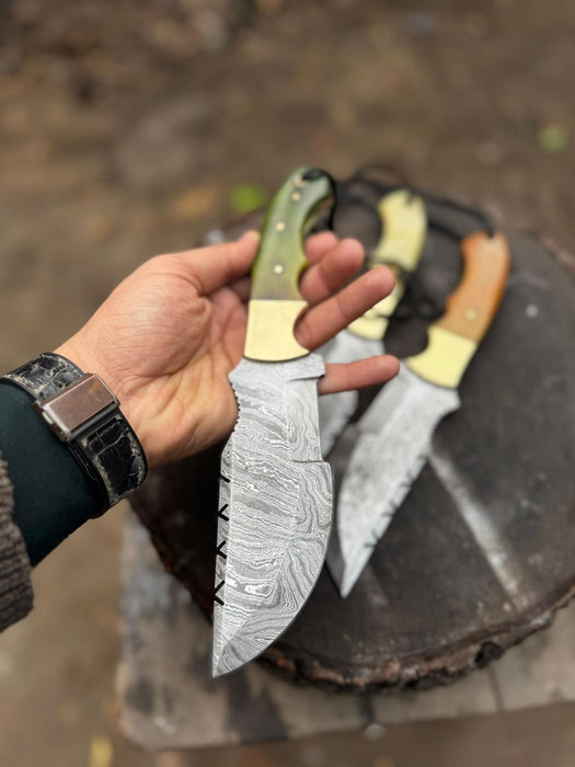 Damascus Steel Tracker Knife – Multiple Handle Colors | JW SteelCrafts
