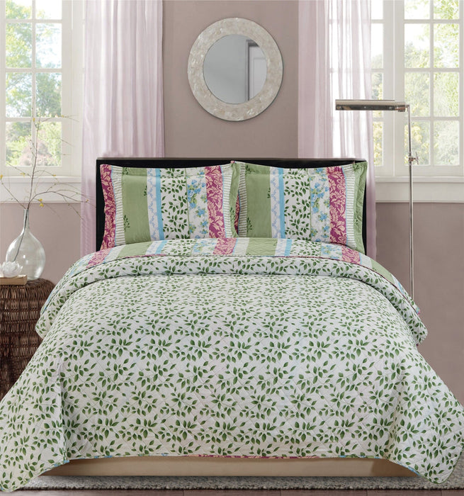 Premius Devina Leaf Printed Reversible Quilt Set, Green