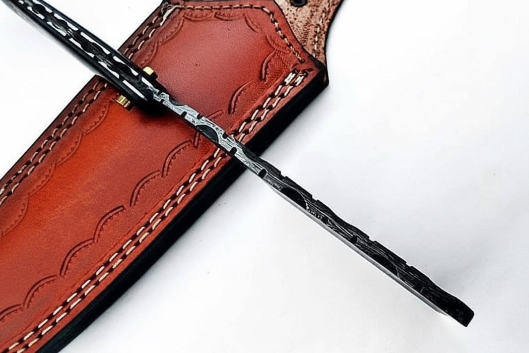 Damascus Steel Straight Barber Razor with Multicolor Wood Handle