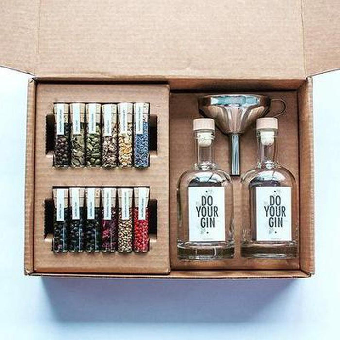 Hot GIN MAKING KIT - Make Your Gin, Gin Lovers Gift, Gin Botanicals Set, Gin Creator