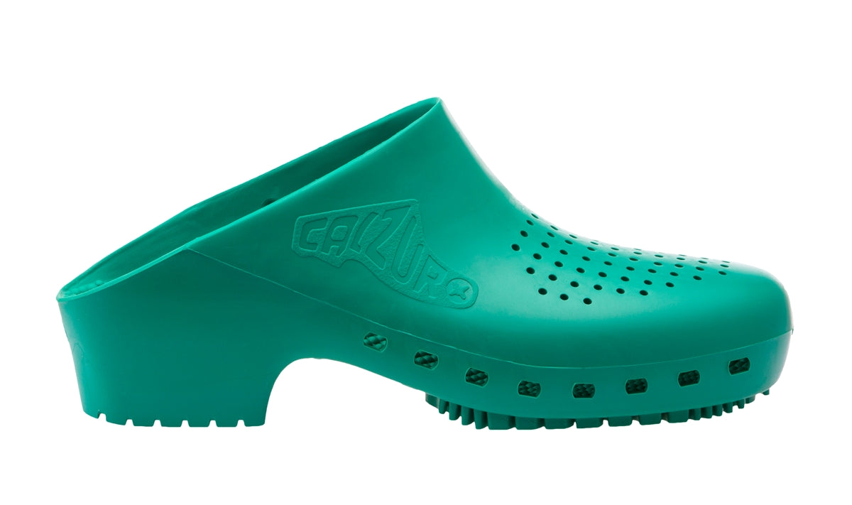 Calzuro Classic With Holes Green — Specialty Food Source