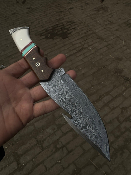 Gut Hook Hunting Knife with Bone, Resin & Rosewood Handle | Damascus Pattern Blade