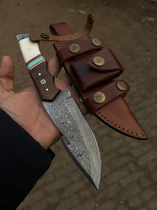 Gut Hook Hunting Knife with Bone, Resin & Rosewood Handle | Damascus Pattern Blade