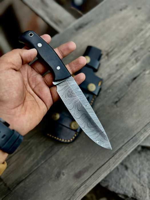 Handcrafted Hunting Knife – Walnut Wood or Black Micarta Handle | Full Tang with Leather Sheath