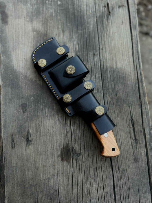 Handcrafted Hunting Knife – Walnut Wood or Black Micarta Handle | Full Tang with Leather Sheath