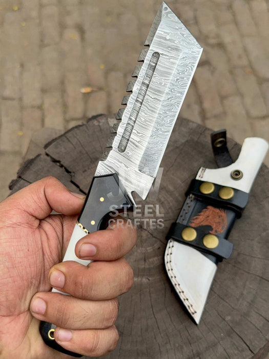 10-Inch Damascus Tracker Knife — Black & White Resin Handle, Filework Spine, Curved Guard & Leather Sheath
