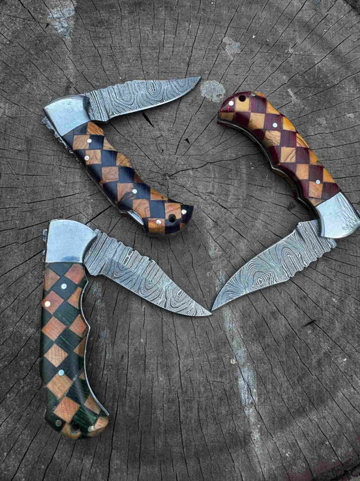 Handmade Damascus Folding Knife with Checker Pattern Wood Handle (Red, Green, Blue) with Leather Sheath