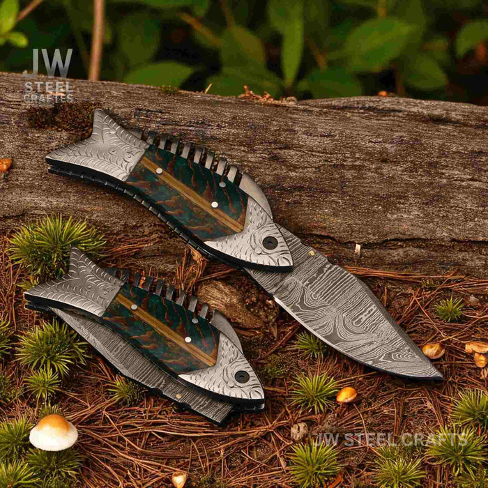 Handmade Damascus Folding Knife with Green Pinecone Resin Handle