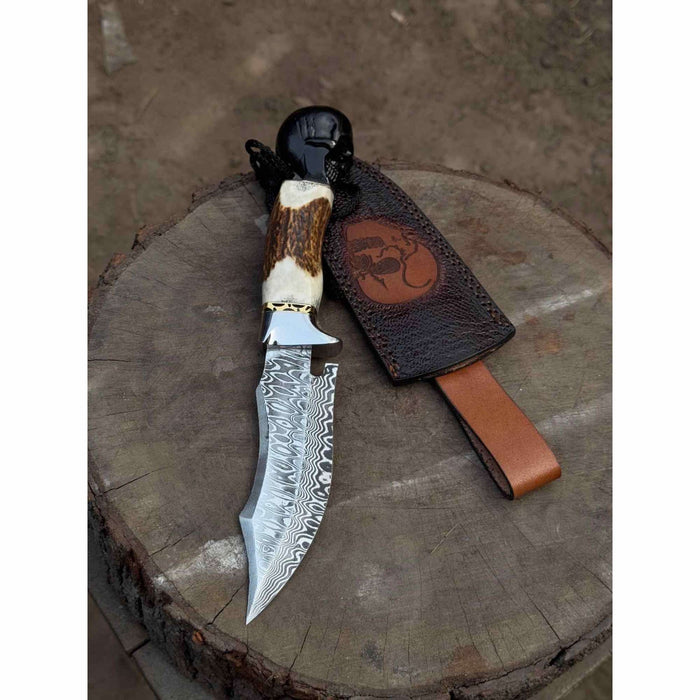 Handmade Damascus Hunting Knife with Stag Antler Handle & Custom Leather Sheath