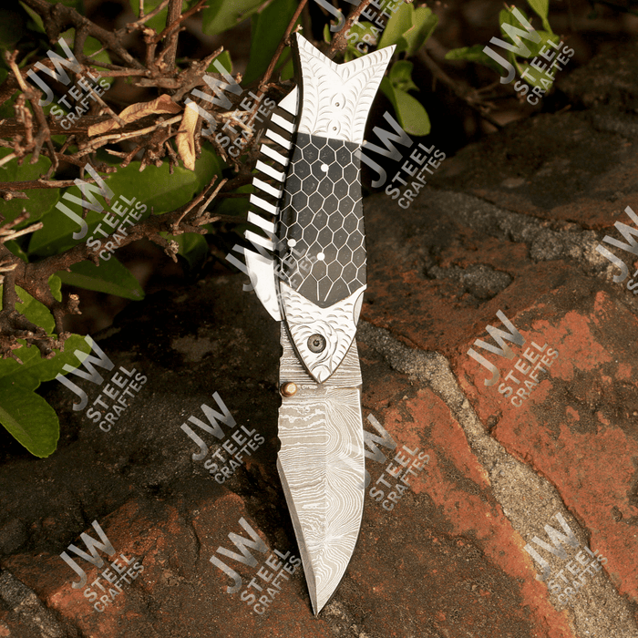 Handmade Damascus Steel Folding Knife with Black Honeycomb Handle