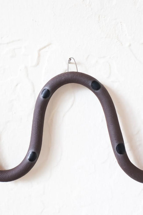 Horizontal Ceramic Wall Snake