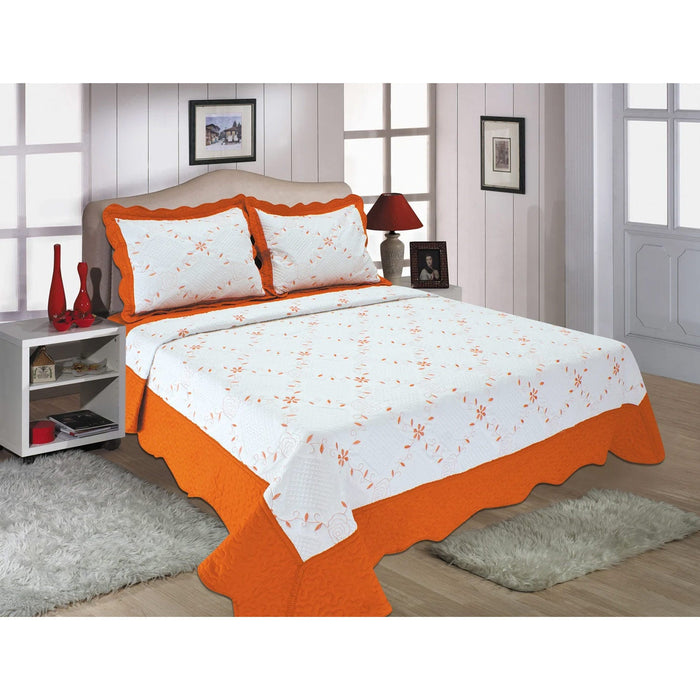 PREMIUS Reversible Quilt Set, Bordered Embroidered Floral