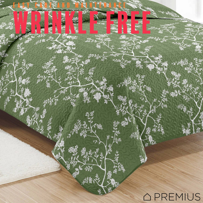 PREMIUS Fernando 3 Piece Microfiber Wrinkle-Free Quilt Set, Green-White