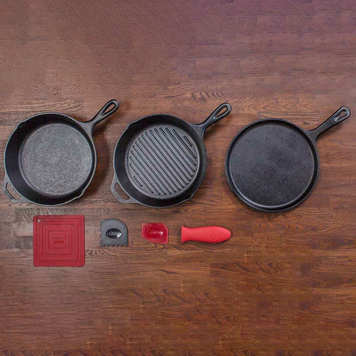 Lodge Essential Seasoned Cast Iron Pan Set