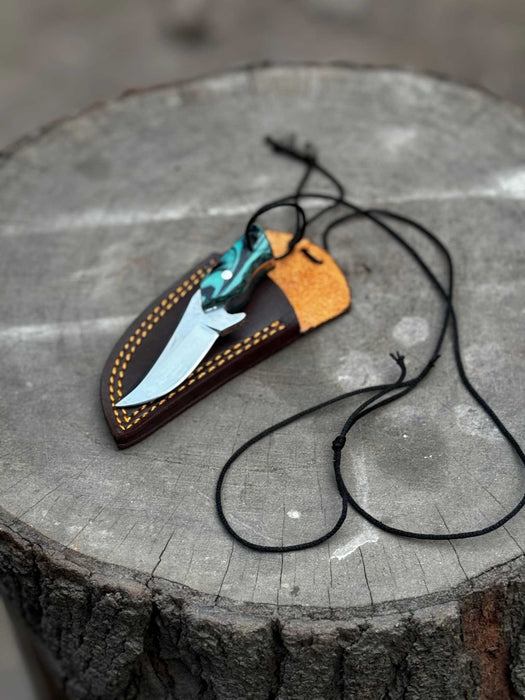 Neck Knife with Leather Sheath – Mini Damascus Pattern Blade | Green Resin Handle | JW SteelCrafts